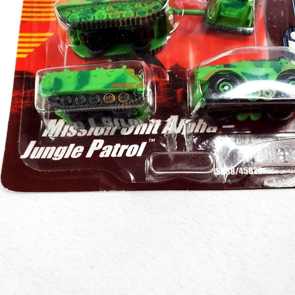 VTG Hasbro Micro Machines Fantasy Packs Mission Unit Alpha Jungle Patrol 2003